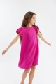 lasten juhlapuku, Iris Fuchsia Flair, fuksianvärinen juhlamekko lapsille, tyttöjen tyylikäs mekko, mekko koulun juhliin, röyhelöhihat, mekko häihin lapsille, mekko baleihin tytöille, lasten syntymäpäivämekko